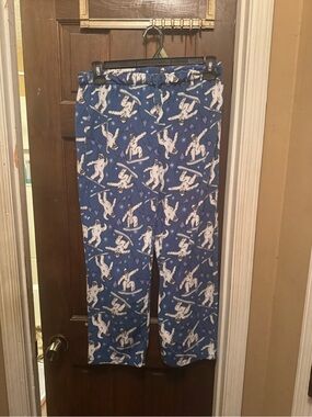 Boys XL Holiday Christmas Blue Novelty Skiing Bear Lounge Pants